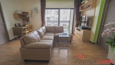 🛏️ 2 ห้องนอน - 🛁 2 ห้องน้ำ - 🏙️ City View - 🌏 ชื่อชาวต่างชาติ - 🏢 Treetops Condominium Jomtien - รหัส: TT24