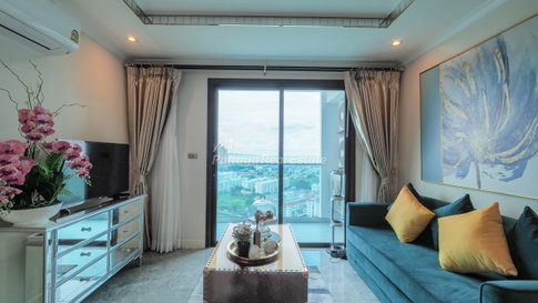 🛏️ 2 ห้องนอน - 🛁 2 ห้องน้ำ - 🏙️ City View - 🌏 ชื่อชาวต่างชาติ - 🏢 Seven Seas Le Carnival Condo Pattaya - รหัส: SEVL04