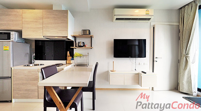 รูป 🛏️ Studio - 🛁 2 ห้องน้ำ - 🏙️ Pool View - 🇹🇭 ชื่อไทย - 🏢 Acqua Condominium Jomtien - รหัส: AQ15 - รูปที่ 11/12