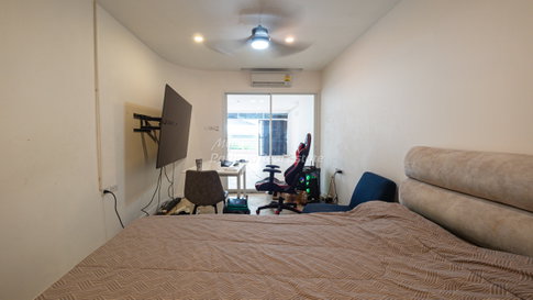🛏️ 1 ห้องนอน - 🛁 1 ห้องน้ำ - 🏙️ City View - 🇹🇭 ชื่อบริษัท - 🏢 Executive Residence 4 Pattaya - รหัส: EXFOUR13