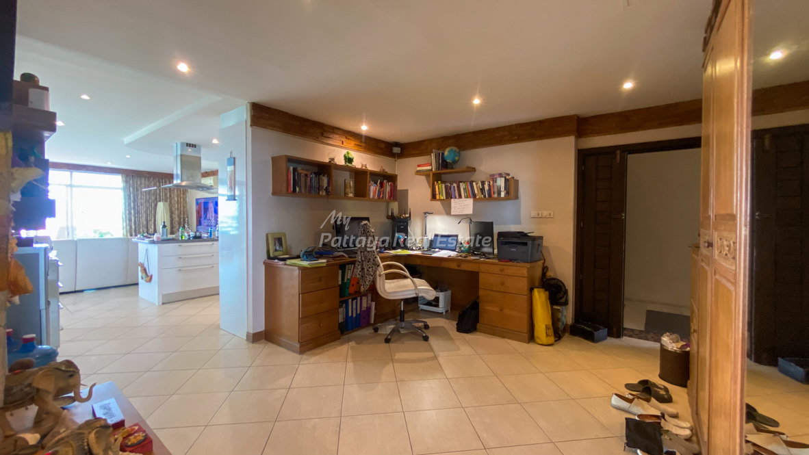 picture 🛏️ 3 Bed - 🛁 3 Bath - 🏙️ Sea View - 🌏 FOREIGN name - 🏢 Executive Residence 4 Pattaya - Ref: EXFOUR12 - 7/22