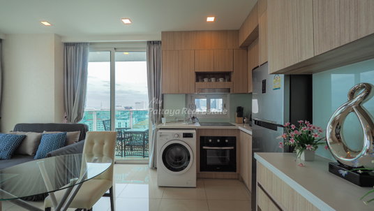 🛏️ 1 ห้องนอน - 🛁 1 ห้องน้ำ - 🏙️ Sea View - 🌏 ชื่อชาวต่างชาติ - 🏢 City Garden Tower Pattaya - รหัส: CGPT07