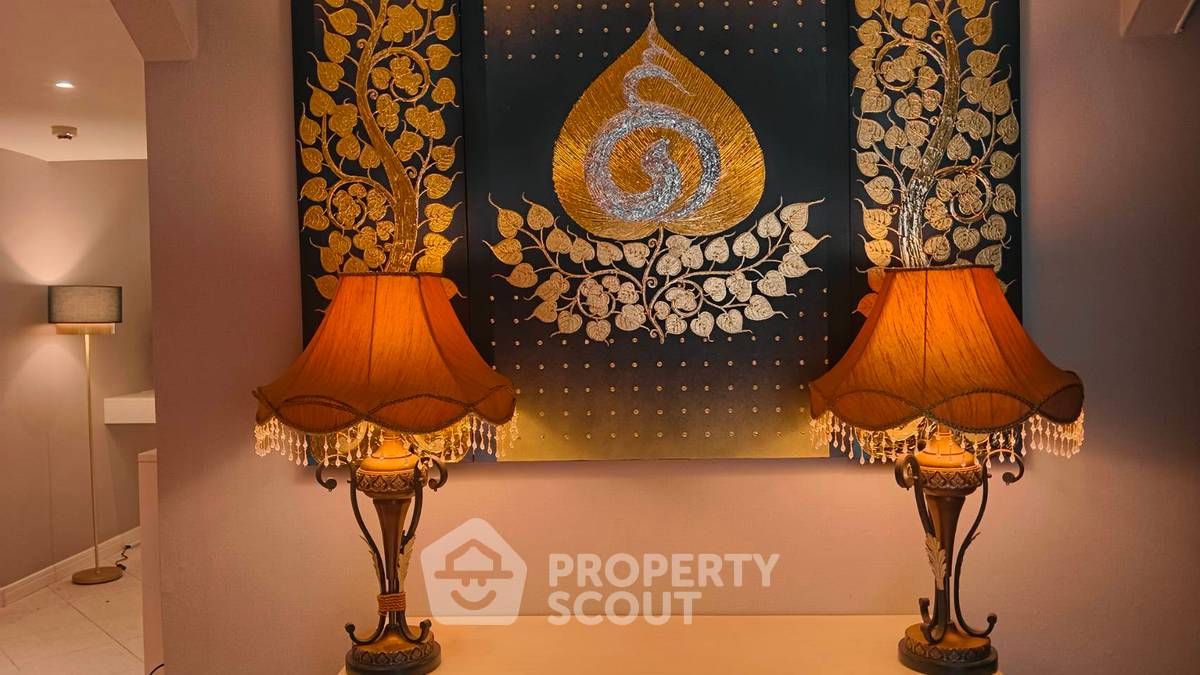 picture 3-BR 212 Sqm Condo For Sale At Executive Residence 4 ð Phratamnak (ID 2343116) - 6/23