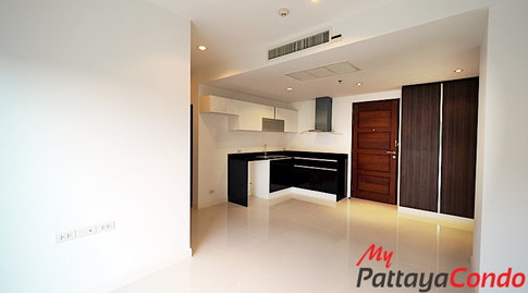 🛏️ 2 ห้องนอน - 🛁 2 ห้องน้ำ - 🏙️ Garden View - 🌏 ชื่อชาวต่างชาติ - 🏢 The Axis Pattaya - รหัส: AXIS19
