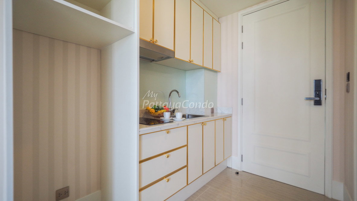 รูป 🛏️ Studio - 🛁 1 ห้องน้ำ - 🏙️ Sea View - 🌏 ชื่อชาวต่างชาติ - 🏢 Grand Florida Beachfront Resort Pattaya - รหัส: GF03 - รูปที่ 6/12