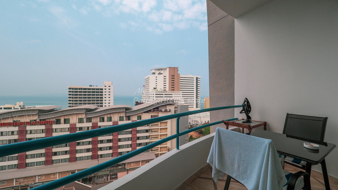 รูป 🛏️ 1 ห้องนอน - 🛁 1 ห้องน้ำ - 🏙️ Sea View - 🌏 ชื่อชาวต่างชาติ - 🏢 Peak Condominium Pattaya - รหัส: PEAKC04 - รูปที่ 2/20