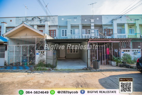 A68-080 2-story townhome for sale at Baan Rom Ngao Mai, Bang Bua Thong, Soi Wat Lat Pla Duk. Newly renovated. ✨