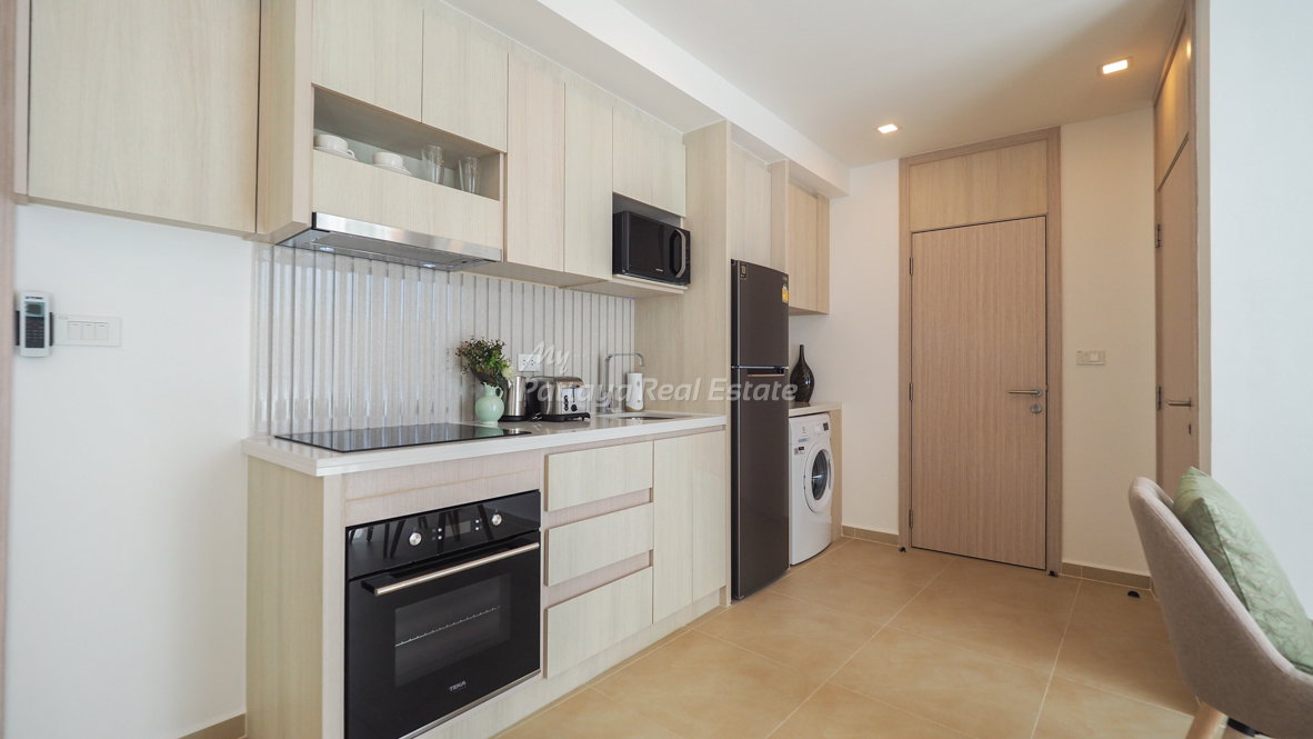 picture 🛏️ 2 Bed - 🛁 2 Bath - 🏙️ Pool View - 🇹🇭 THAI name - 🏢 Harmonia City Garden Pattaya - Ref: HMN03 - 13/15
