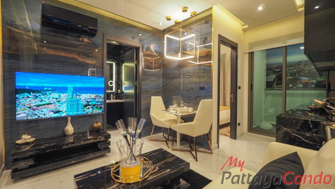 🛏️ 1 ห้องนอน - 🛁 1 ห้องน้ำ - 🏙️ Sea View - 🇹🇭 ชื่อไทย - 🏢 Grand Solaire Pattaya - รหัส: GRANDS01
