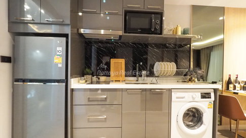 🛏️ Studio - 🛁 1 ห้องน้ำ - 🏙️ City View - 🇹🇭 ชื่อไทย - 🏢 Pristine Park 3 Jomtien Pattaya - รหัส: PRIST01