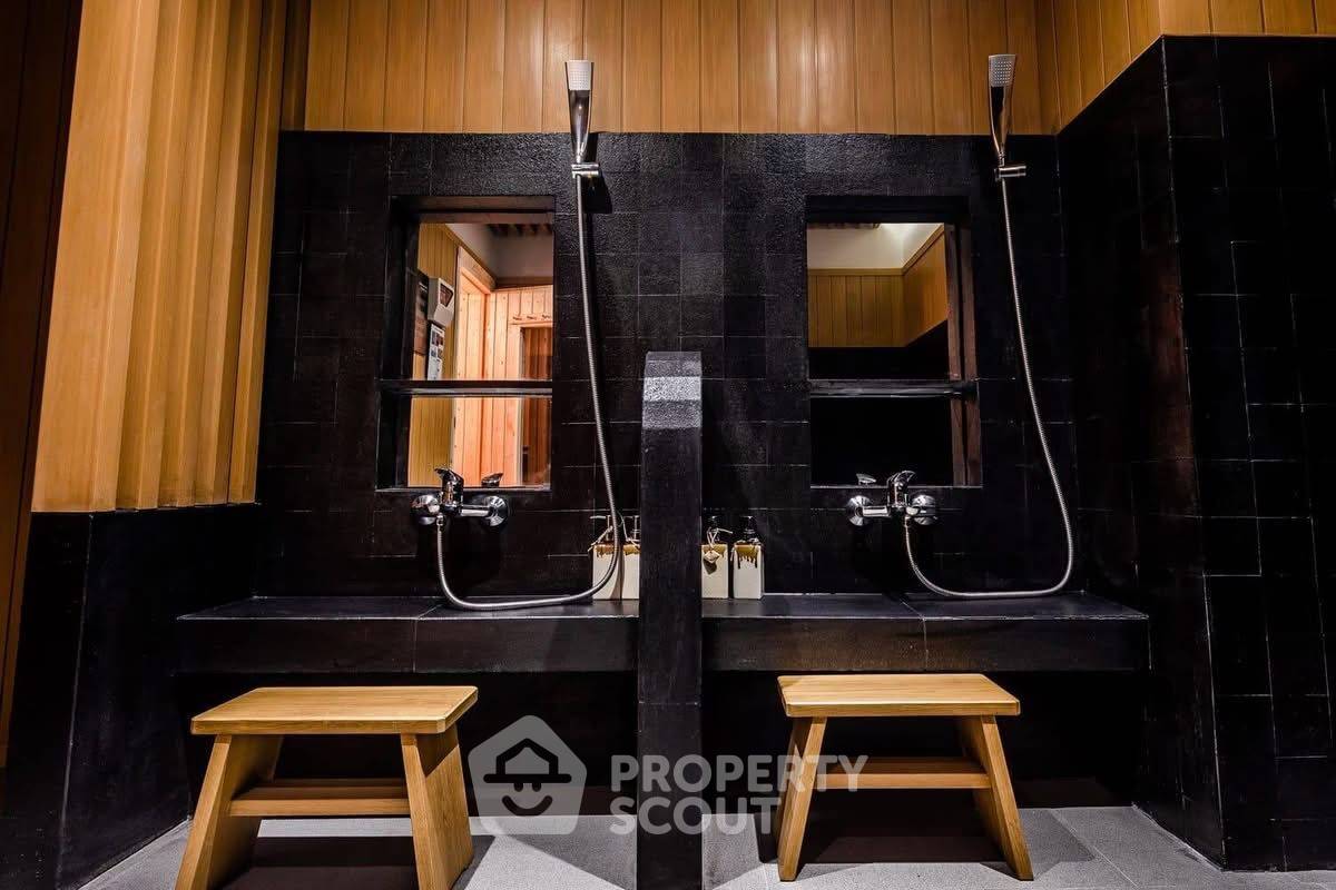 รูป คอนโด 2 ห้องนอน โครงการ รันสุ ทองหล่อ 5 ขนาด 65 ตร.ม. ใกล้ BTS ทองหล่อ (ID 2155890) - รูปที่ 12/25