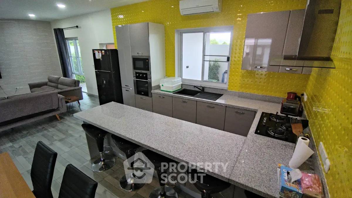 รูป วิลล่า 3 ห้องนอน สำหรับขาย ย่านเขา น้อย ประจวบคีรีขันธ์ เป็นมิตรกับสัตว์เลี้ยง (ID 1294723) - รูปที่ 13/44