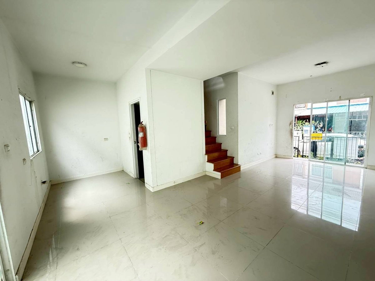 รูป JK2 5602792 : เดอะ คอนเนค เทพารักษ์ - เมืองใหม่ - รูปที่ 10/17