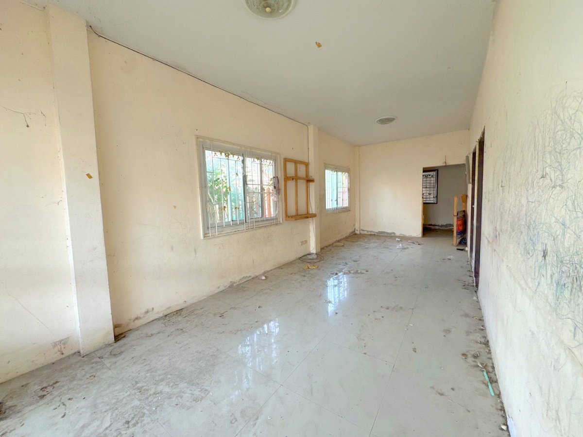 รูป CIMB 0453 : หมู่บ้านทวีวัฒน์ ชลบุรี - รูปที่ 3/7