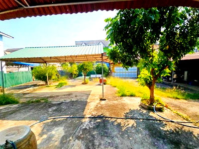 Houses for rent Phetchabun : Near the community Lom Sak Hospital 1.3 km. Big C Lom Sak 1.5 km. Single-story house for rent with s