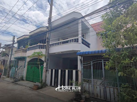 รูป ทาวน์เฮ้าส์ 2 ชั้น หมู่บ้านศรีเพชร ซอยเพชรเกษม106 - รูปที่ 1/16
