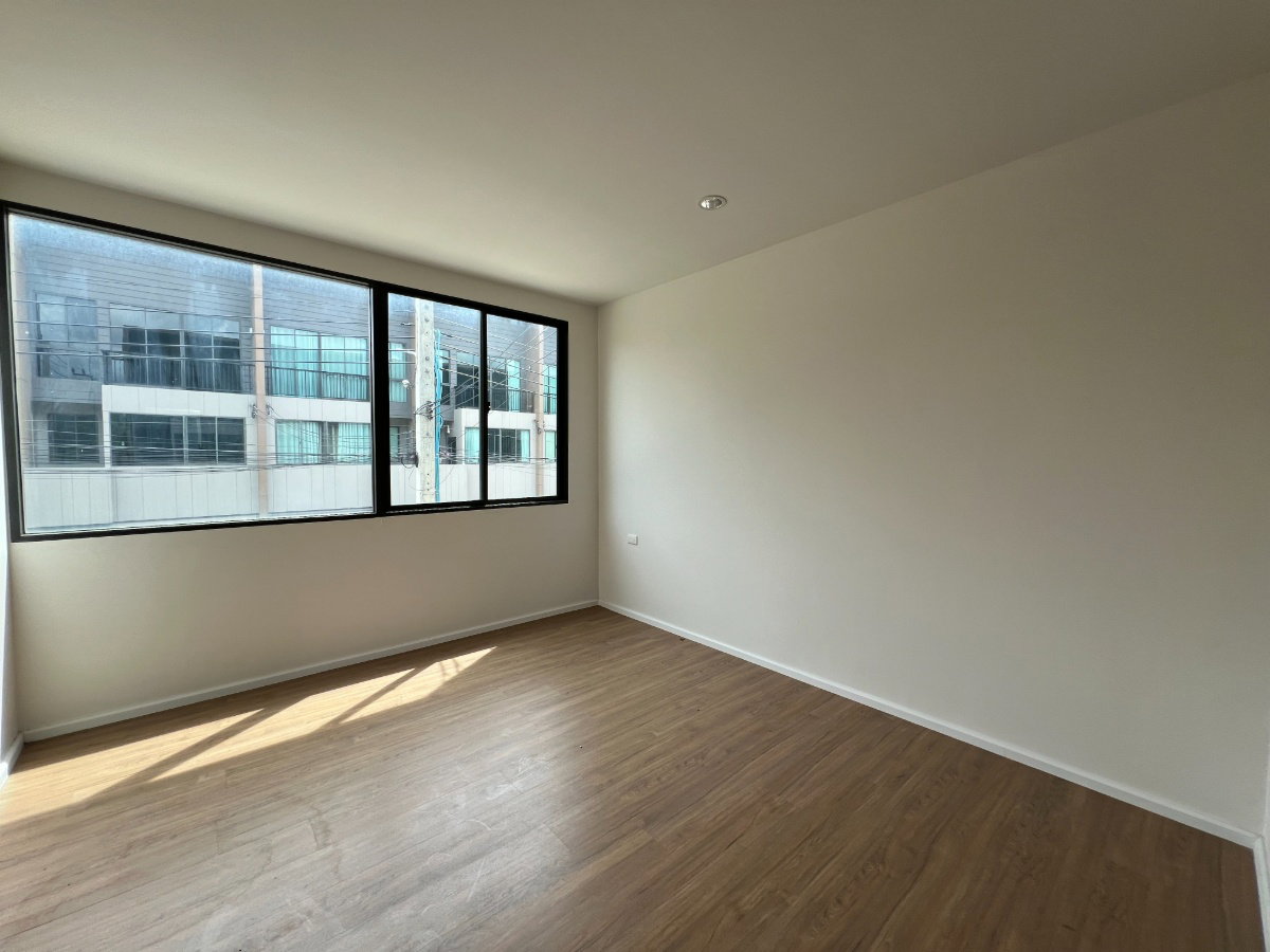 รูป BG 0421 : บ้านกลางเมือง บางนาวงแหวน - รูปที่ 10/15