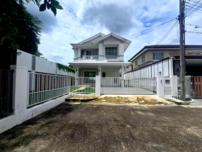 บ้านเดี่ยว ถนนรังสิต-นครนายก : บ้านเดี่ยว หลังมุมใน หมู่บ้านชัยพฤกษ์  รังสิต คลอง 4 ติดถนนรังสิต-นครนายก รีโนเวทใหม่ พื้นที่กว้าง ราคาถูก