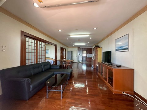 Condo for rent in Sriracha, Eastern Town, beautiful room, ready to move in, full sea view