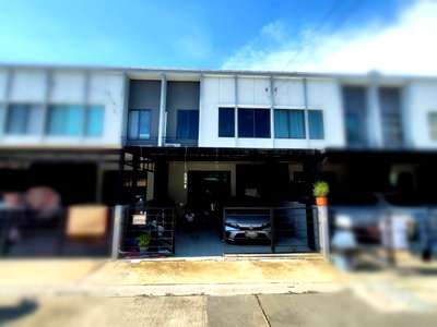 Townhouses for sale Lotus's north ratchapruek : For Sale: 2-Storey Townhome at Pleno Chaiyaphruek – Chaengwattana Located in Khlong Phra Udom, Pak Kret, Nonthaburi Land size: 25.1 sq.wah 