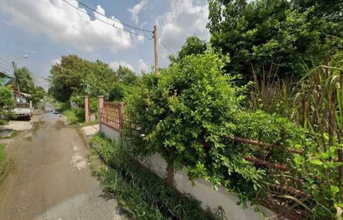 Land for sale, 170 sq m, Lat Phrao 101, Soi 42, suitable for a residential home in the heart of Lat Phrao, near MRT Lat Phrao 101.