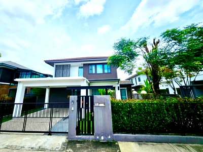 Houses for rent Samut Prakarn : House for rent Mantana Bangna Km.7, ready to move in. If interested, contact Line @goodmanpro or call 0999029192.