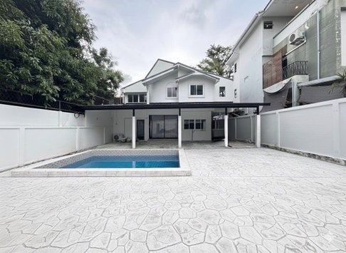 บ้านให้เช่า บ้านเดี่ยวหรู ซอยโชคอำนวย บ้านเลขที่เลขที่ 37 พร้อมเข้าอยู่สนใจติดต่อ Line @goodmanpro หรือ โทร 0999029192