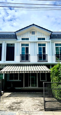 Townhouses for rent : House for rent Indy Bangna km.4, ready to move in. If interested, contact Line @goodmanpro or call 0999029192.