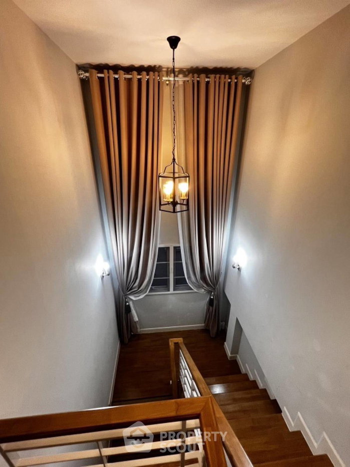 รูป บ้าน 4 ห้องนอน ขาย ใน เซนโทร รามอินทรา 109 ใกล้บางชัน (ID 1594892) - รูปที่ 11/28