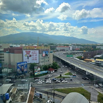 ให้เช่า เดอะ พรีโอ้ วันเบดรูม คอนโด วิวดอย เดินไปเซ็นทรัลแอร์พอร์ทเชียงใหม่ได้ 500ม.