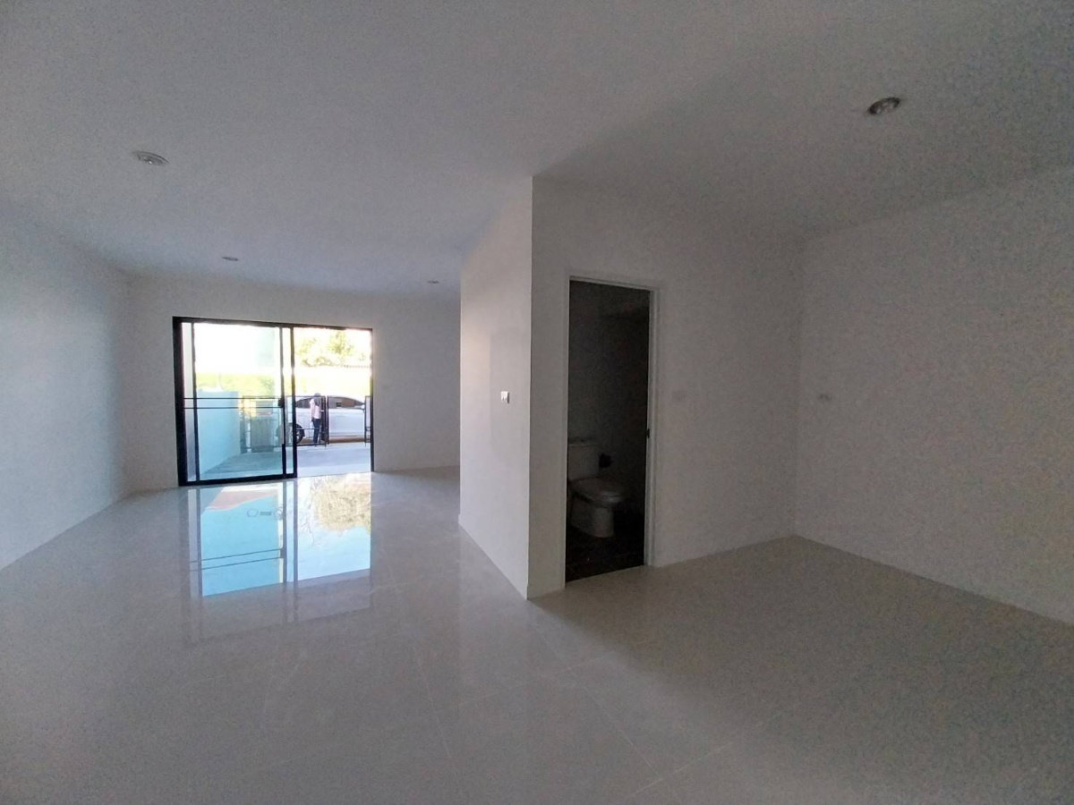 รูป KBA2 5882892 : บ้านยูนิโอ ทาวน์ ศรีนครินทร์-บางนา - รูปที่ 2/7