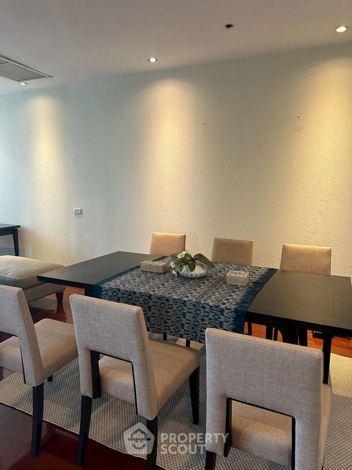 picture 2-BR 140 Sqm At 27th Floor, President Place Near BTS Chit Lom (ID 2353592) - 4/22