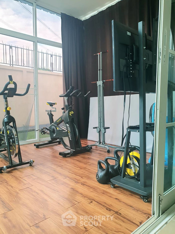 รูป บ้านให้เช่า 4 ห้องนอน 350 ตร.ม. ย่านดอกไม้ พรเวศ กรุงเทพมหานคร (ID 880953) - รูปที่ 18/35