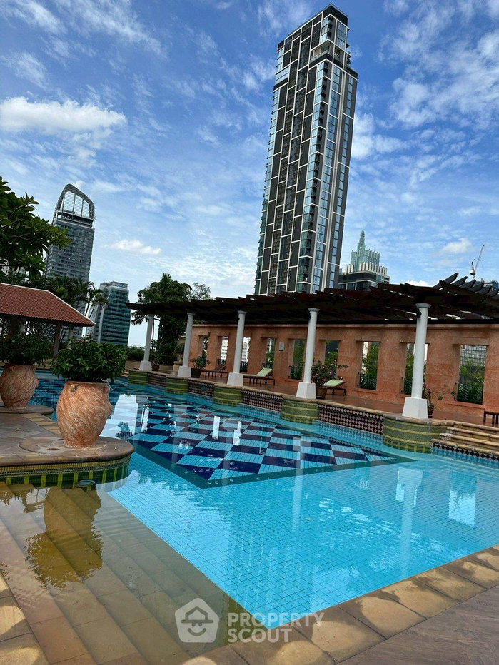 picture 2-BR 140 Sqm At 27th Floor, President Place Near BTS Chit Lom (ID 2353592) - 7/22