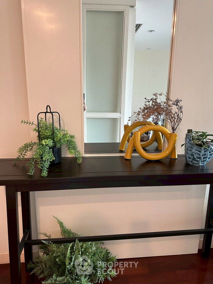 picture 2-BR 140 Sqm At 27th Floor, President Place Near BTS Chit Lom (ID 2353592) - 22/22