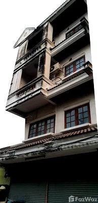 Townhouses for sale  Chaeng Watthana 14 Station : 6 Bedroom Townhouse for sale in Thung Song Hong, Bangkok  5756644