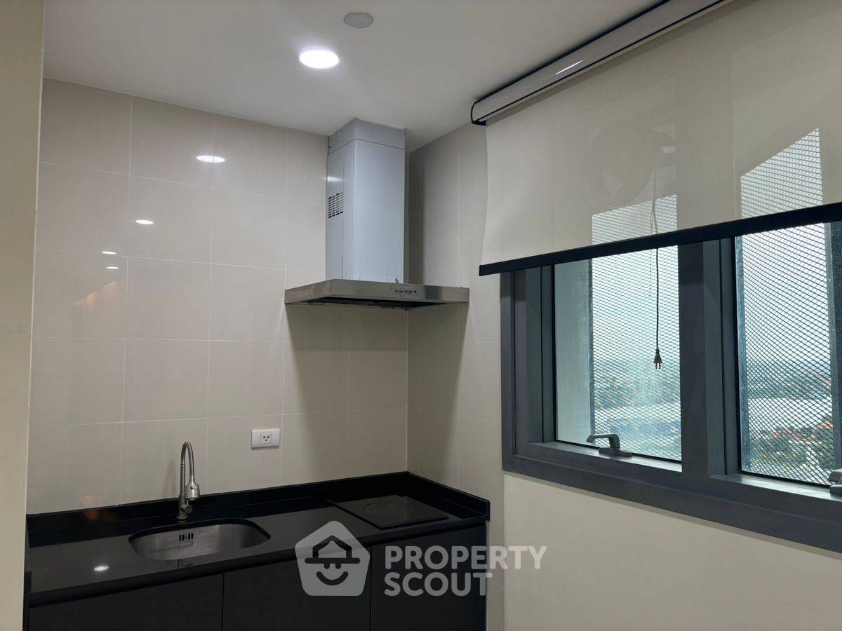 รูป คอนโด 3 ห้องนอน ขนาด 225 ตร.ม. ชั้นสูง ที่ The Pano Rama 3 (ID 2355214) - รูปที่ 26/32