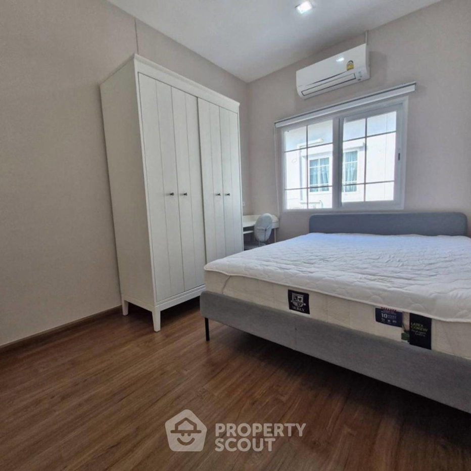 รูป ทาวน์โฮม 4 ห้องนอน 325 ตร.ม. ขายใกล้สนามบินเชียงใหม่ (ID 2036082) - รูปที่ 1/10