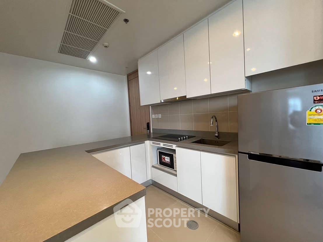 รูป ห่าง BTS ห้าแยกลาดพร้าว เพียง 50 เมตร | คอนโด 3 ห้องนอน M Ladprao (ID 2014980) - รูปที่ 8/12