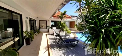 Houses for rent Wiset Road Phuket : 2 Bedroom Villa for rent in Rawai, Phuket  5365513