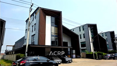 ขายโรงงาน : ขายโรงงาน/โกดัง พร้อมออฟฟิศ โครงการแฟคทอรี่ยาร์ด @ ลำลูกกา ใกล้ทางด่วน รหัส 00159723