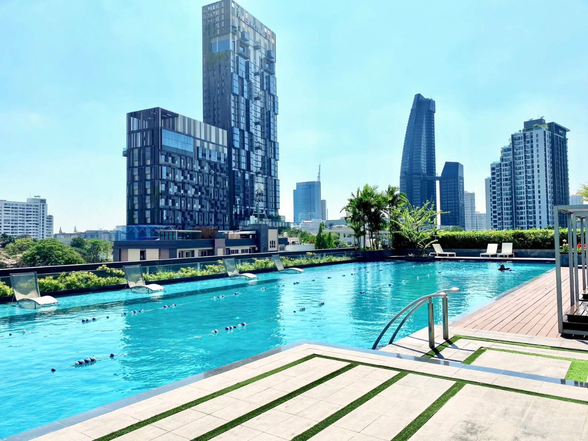 picture Condo For Rent //  Siri at Sukhumvit - 16/18