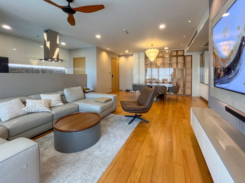 Hyde Sukhumvit 13 3 bedrooms, for sale
