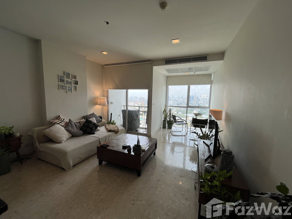 picture Condo with private access to Ekamai BTS and Gateway 5332570 - 1/9