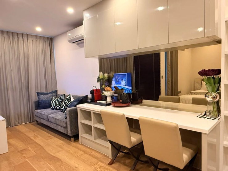 รูป ปล่อยเช่าห้องสวย ✨Q Chidlom✨ ใกล้เซ็นทรัลเวิลด์ Fully furnished มาแต่ตัวได้เลย ✨คอนโดหรูใจกลางเมืองย่านชิดลม - รูปที่ 1/31