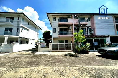 ทาวน์โฮม ถนนสายไหม : ขายทาวน์โฮม 3ชั้น หมู่บ้านญาดารินทร์เพลส ถนนเพิ่มสิน ใกล้ทางด่วนรามอินทรา-อาจณรงค์ 