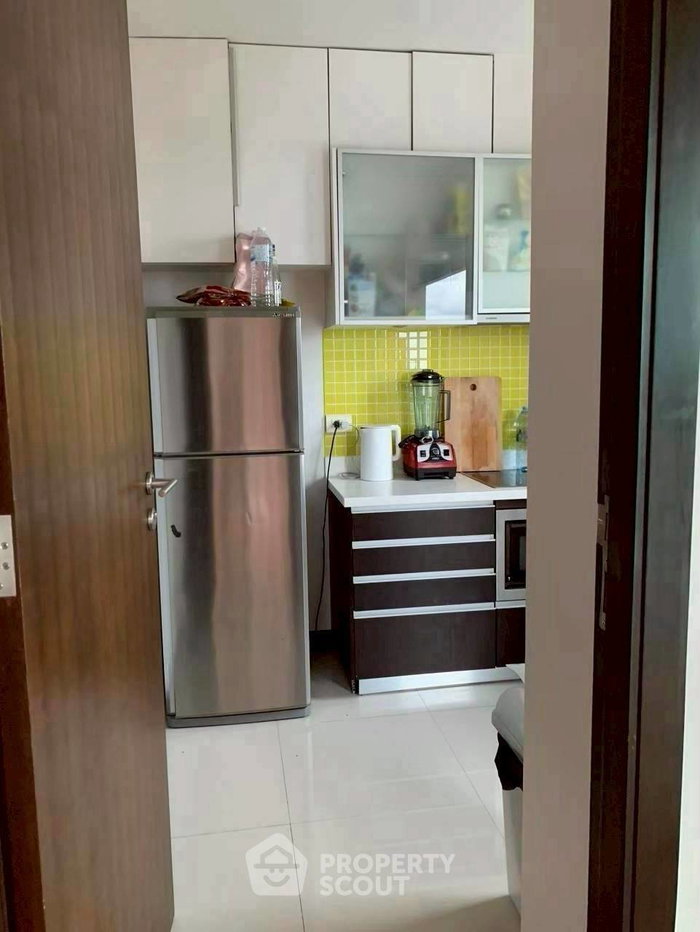 รูป คอนโด 2 ห้องนอน The Lofts Yennakart โชงนนสี ชั้น 14 ขนาด 93 ตร.ม. (ID 2359240) - รูปที่ 3/13
