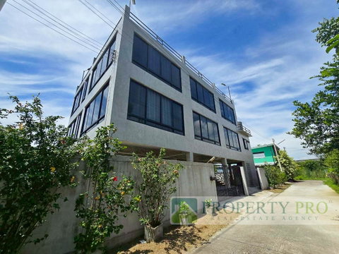 ขาย บ้าน รังสิต คลองหลวง บ้านเดี่ยว 3 ชั้น 5 ห้องนอน ขนาด 100 ตรว 471 ตรม รีโนเวทใหม่ Loft Style ใกล้ มหาวิทยาลัยธรรมศาสตร์ มหาลัยกรุงเทพ : EL25S-011