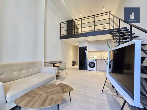 The Lofts Silom BTS Surasak Lofts 1Bedroom Take Clear