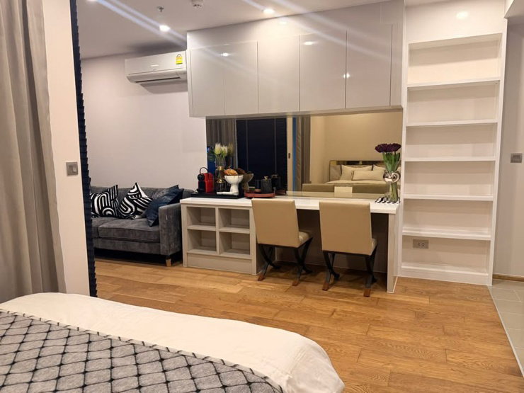 รูป ปล่อยเช่าห้องสวย ✨Q Chidlom✨ ใกล้เซ็นทรัลเวิลด์ Fully furnished มาแต่ตัวได้เลย ✨คอนโดหรูใจกลางเมืองย่านชิดลม - รูปที่ 3/31
